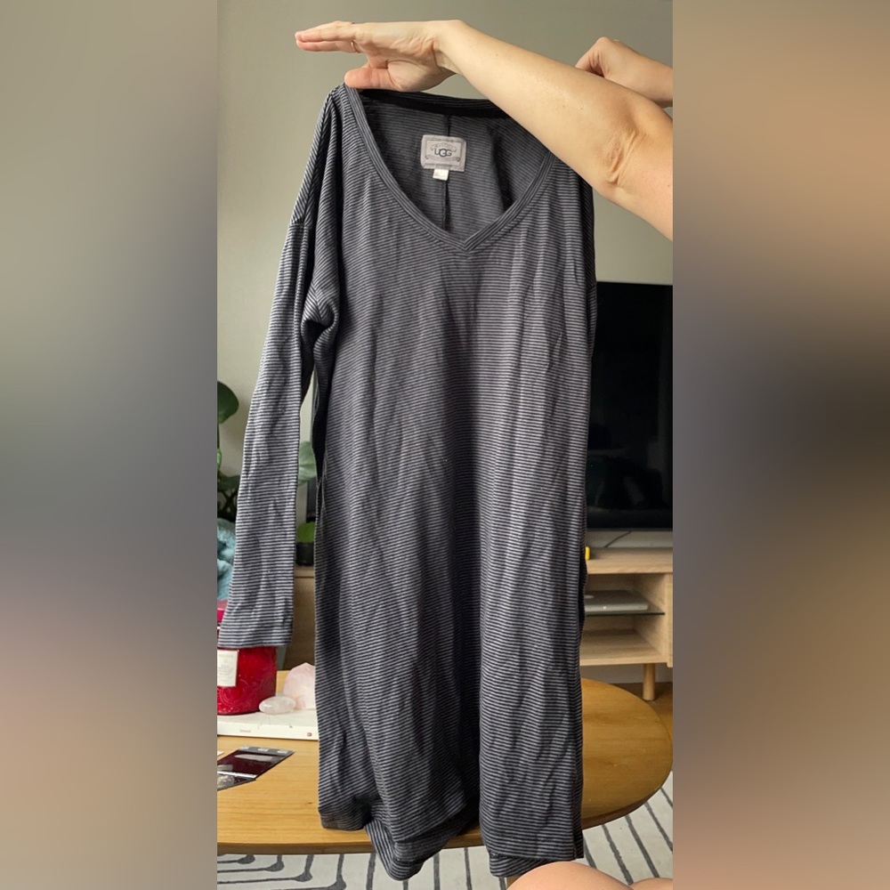 New UGG loungwear sleep dress size S black grey
